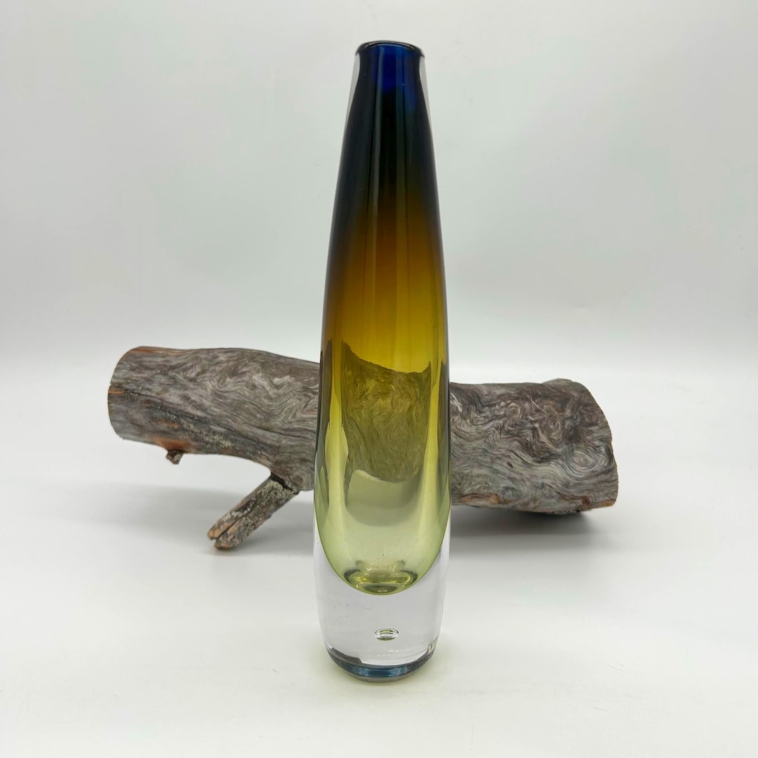 Vicke Lindstrand Kosta Boda, Art Glass Vase – LH 1843, 28 Cm/11