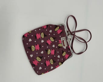 Bolsa transversal com personagens dos Moomins, tecido vintage, design escandinavo, acessórios dos Moomins, da Muumi.