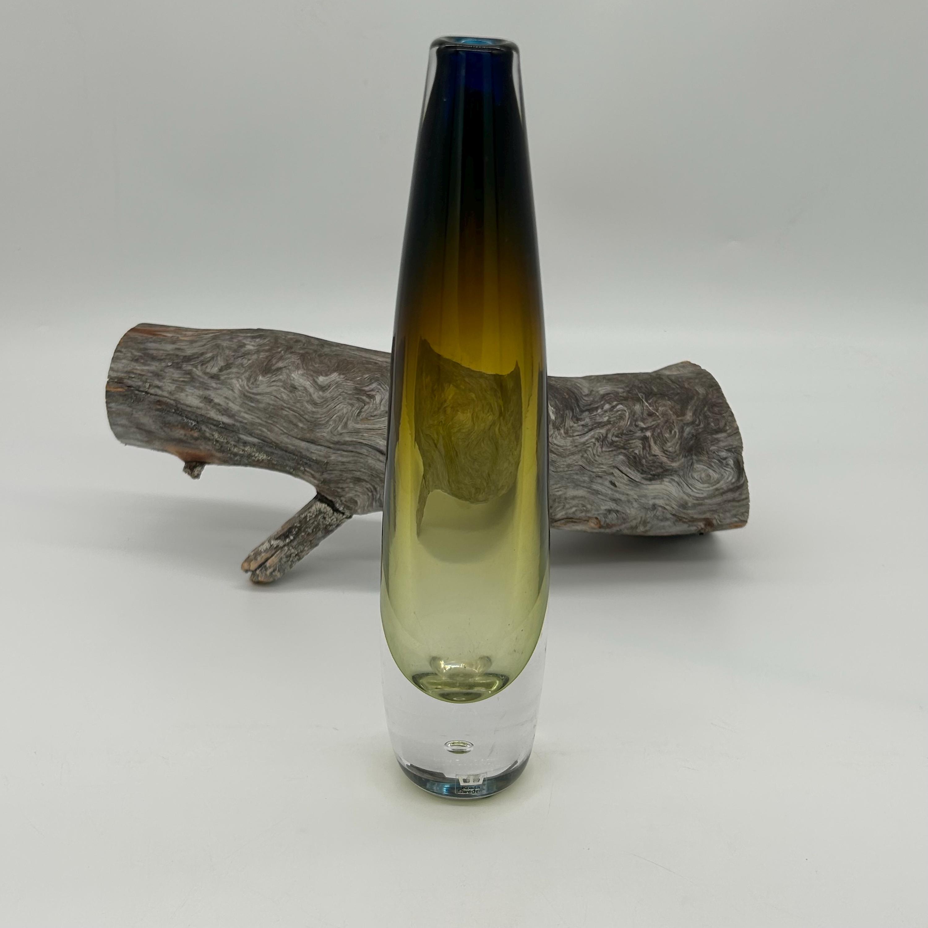 Vicke Lindstrand Kosta Boda, Art Glass Vase – LH 1843, 28 Cm/11