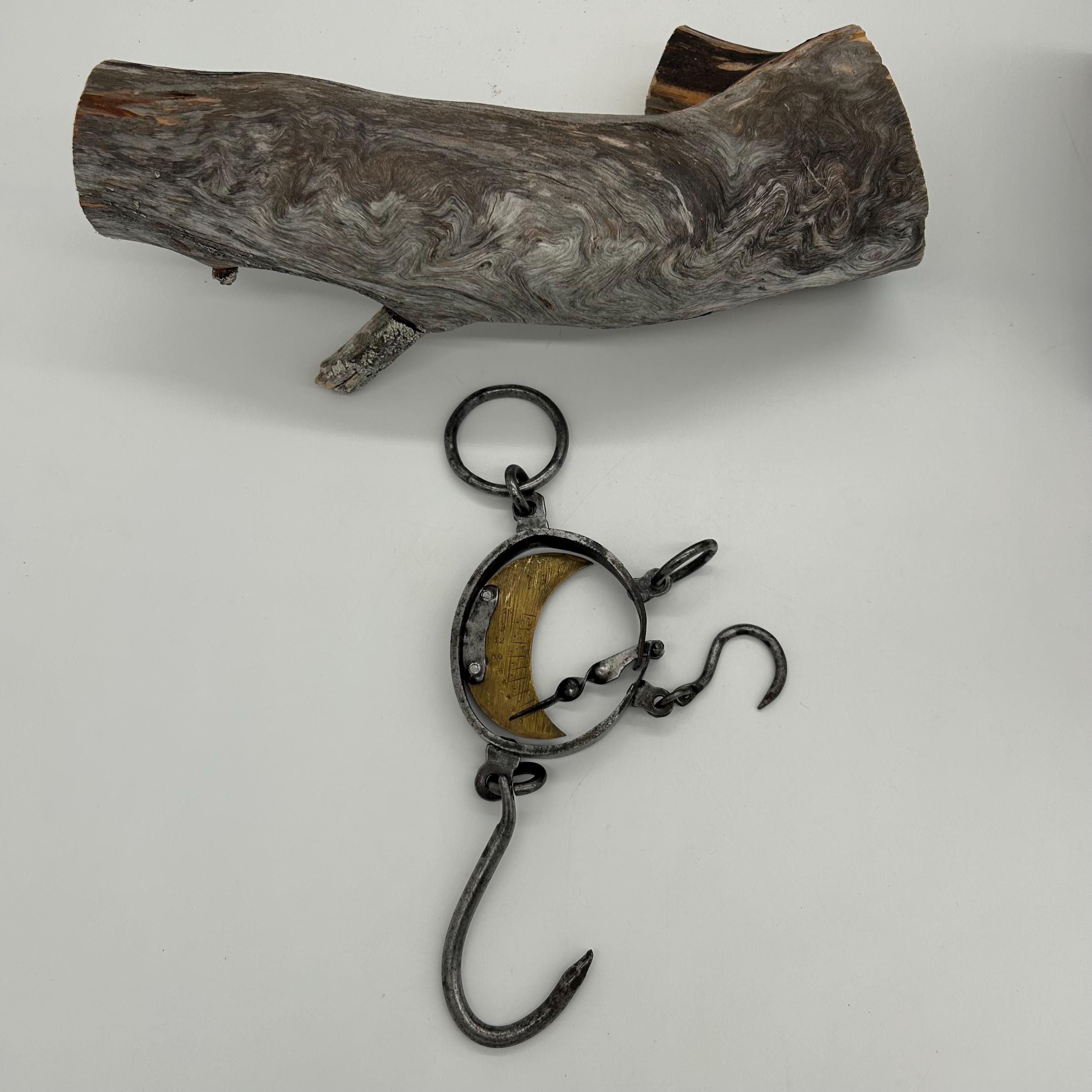 アンティーク吊り下げスケール 鉄と真鍮製 160 kg および 60 kg 用