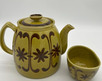 北欧ヴィンテージ　Upsala-Ekeby Gefle Pärlor 60's Vintage Uppsala Ekeby Gefle, SKIMRA Teapot, by Arthur Percy , Hand