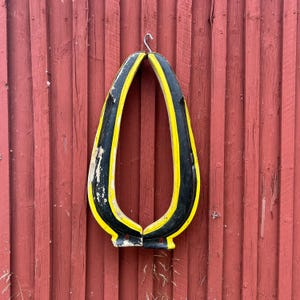 Wooden Horse harness, Collar halter, Antique Art decoration for barn, farmhouse, from Finland, 1920, Scandinavien