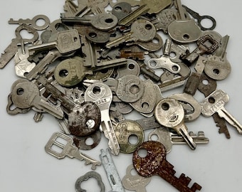 ヴィンテージフラットキー、ヨーロッパ各地、主にスカンジナビア産、2.5～6.5 cm（0.9～2.5インチ）価格は1個あたり、70種類からお選びください