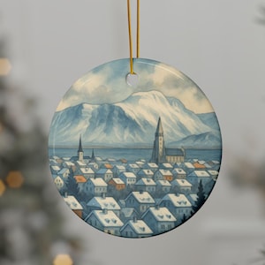 Adorno de viaje personalizado de Reikiavik, Islandia, adorno de acuarela de ciudad, elegante adorno navideño para decoración del hogar, regalo personalizado para amigos.