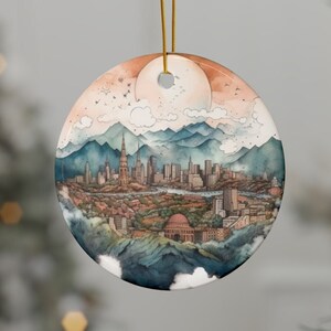 Adorno de paisaje de acuarela de Santiago, adorno de Chile, regalo para la primera Navidad, nuevo hogar, entusiasta de los viajes, compañero de trabajo de oficina