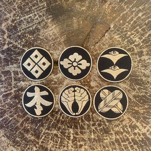Iron On Patch Japanese Kamon or family crests Patch , Japan Patch For gifts, decorations, clothes, hats, bags
