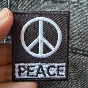 Fredsstrykmärke För presenter, dekorationer, hattar, väskor, kardborreband