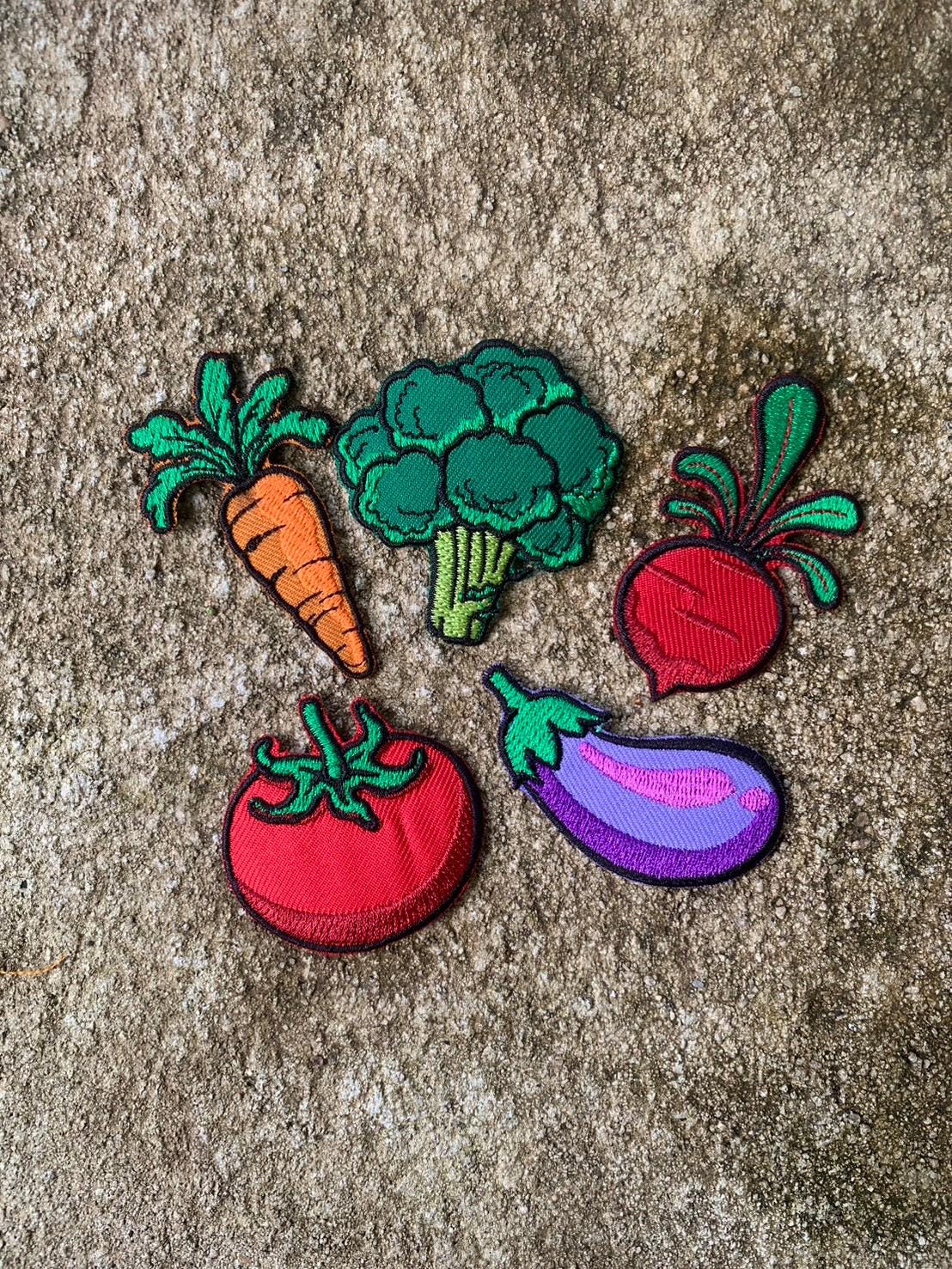 Toppa Termoadesiva A Forma Di Carota – 8 X 4,9 Cm, Ricamata, Per Abiti, Jeans, Borse, Riparazioni E Decorazioni