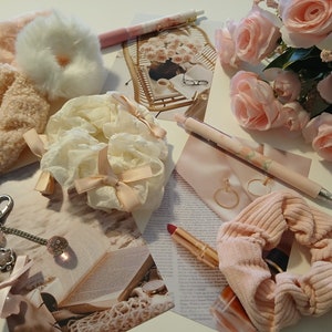 BLIND BAG COQUETTE (pochette surprise)  Baby Pink  / xiaohongshu / dollette / pilates princess. Accesoires, papeterie.. aesthetic romantique
