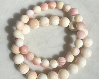 Queen Conch Shell Bracelet – Natural Peach Pink Beads