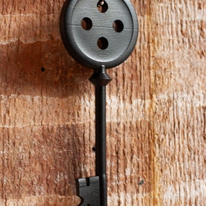 Button Skeleton Key Cosplay Prop – 3D Printed Resin Costume Accessory ...