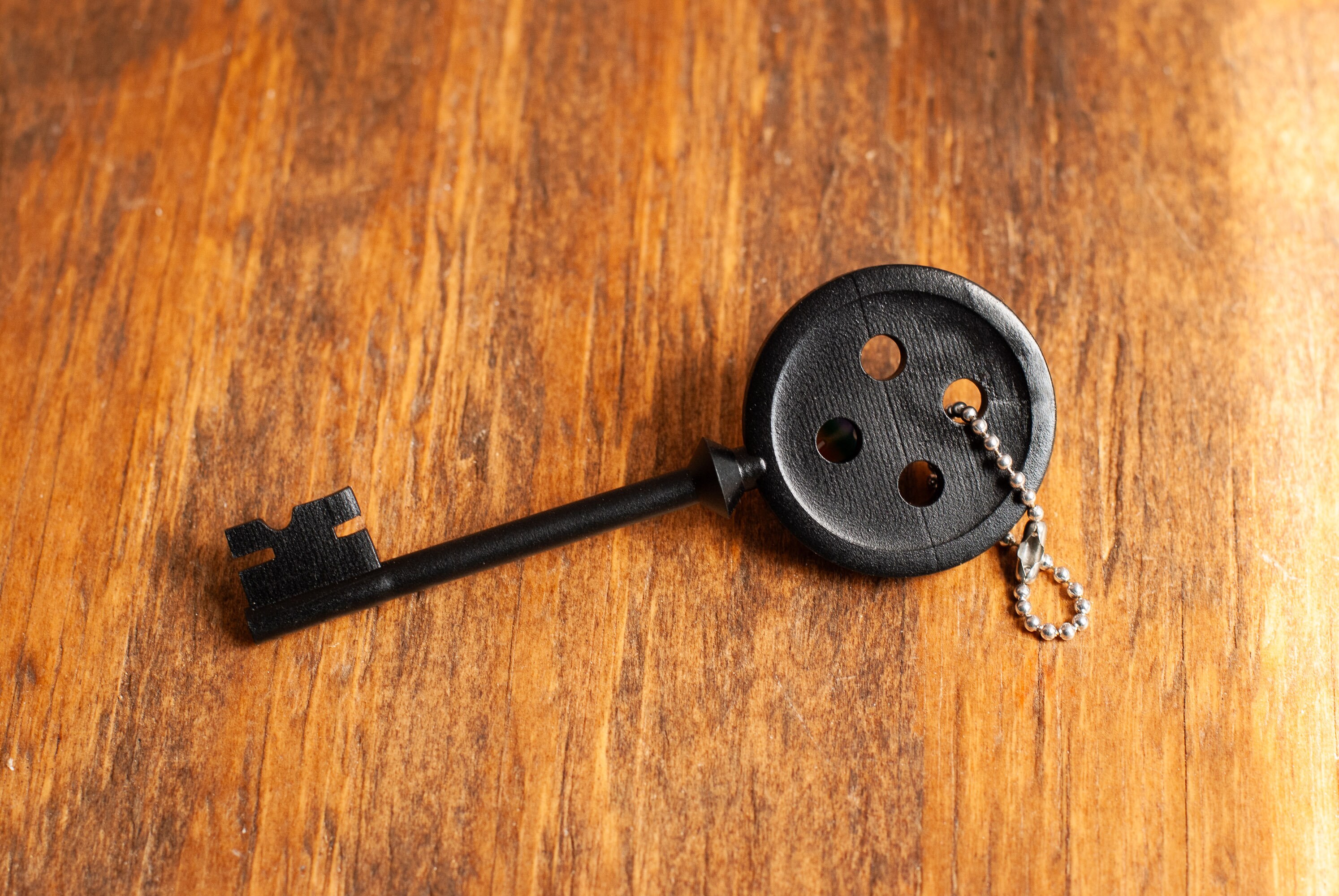 Button Skeleton Key Cosplay Prop – 3D Printed Resin Costume Accessory ...