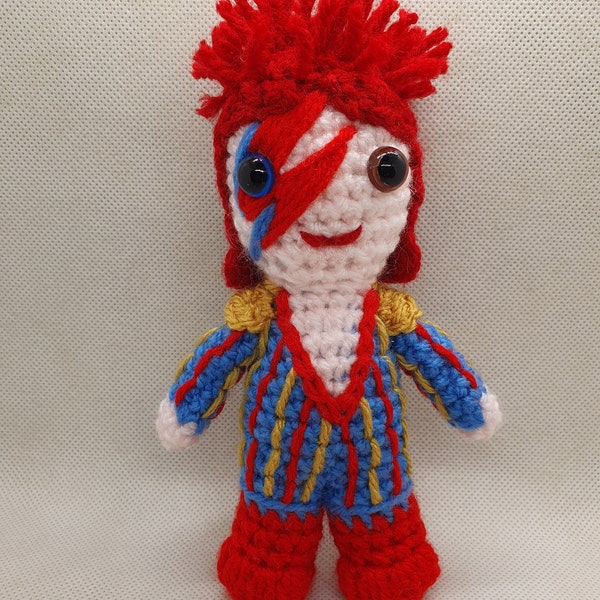 Ziggy Stardust, David Bowie crochet doll, 15cms tall