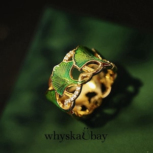 Green enamel ring top