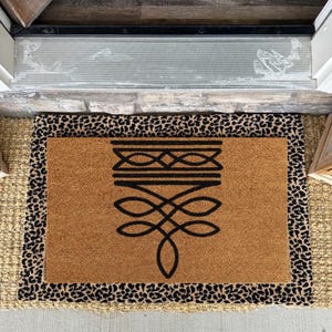 Paillasson personnalisé | Paillasson western avec point de botte | Cadeau de mariage + Cheetah Print