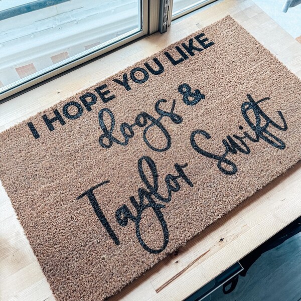 Doormat: Welcome. Hope You Like Cats/dogs