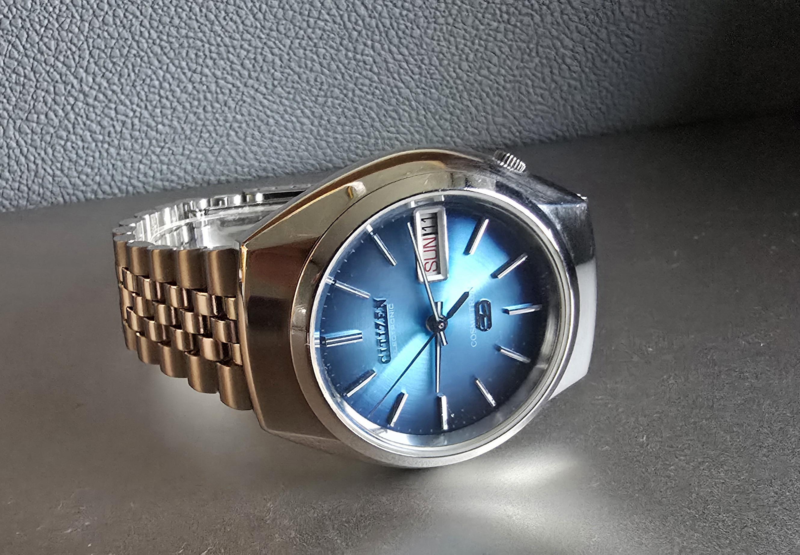 Vintage Citizen Cosmotron Watch , Electric Drive From a Battery 