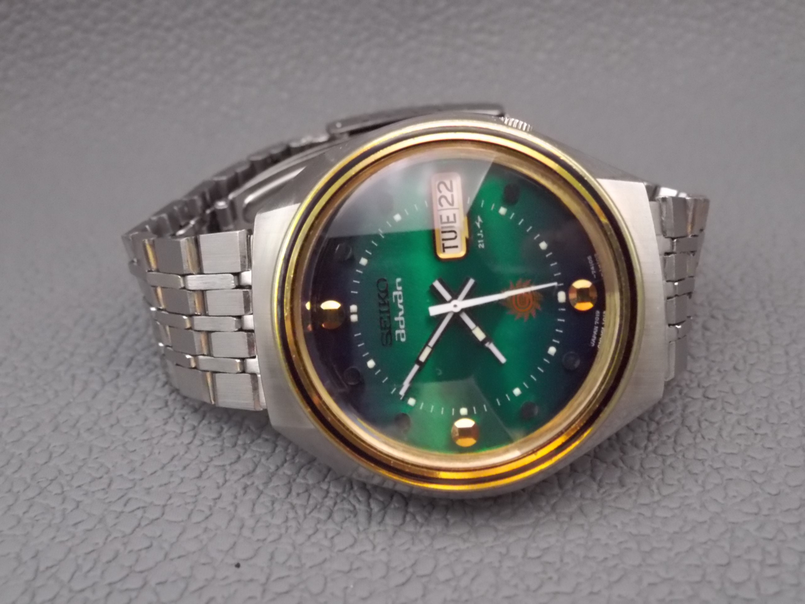 Vintage Automatic Wrist Watch Seiko Advan Made in Japan 25jewels