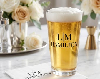 Wedding Beer Glass Personalized Pint Glass, Groomsmen Gift, Custom Wedding Bar Drink Glass, Groom Beer Cup Reception Barware Signature Drink