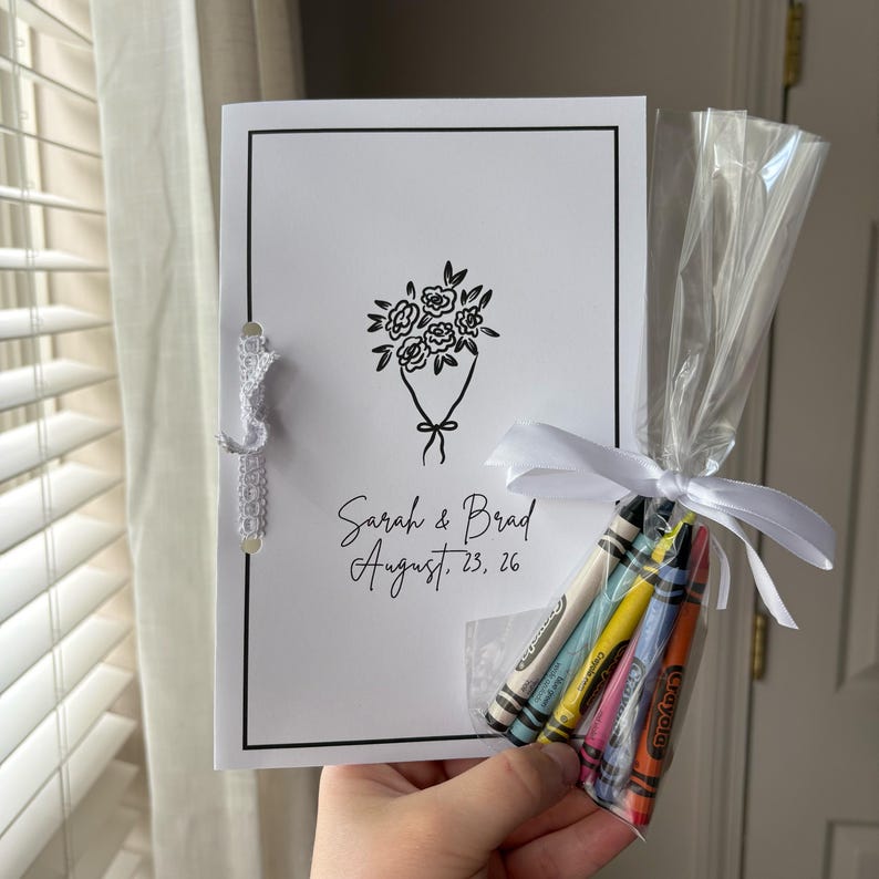 Wedding Activity Busy Book Kids Party Gifts for Children at Weddings Custom Name Wedding Favors for Kids Coloring Wedding Booklet Children Bild 11