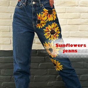 Custom “Sunflowers” jeans. Custom pants. Painting of jeans according to flowers design. Custom denim trousers. Size M