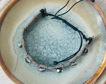 Pulseira de couro com contas, presente para ela, presente de dia dos namorados para ela, pulseira de couro boho, pulseira de couro minimalista