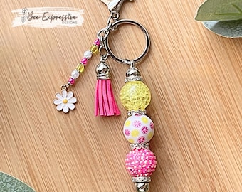 Handmade Chunky Acrylic Beaded Keychain with Daisy Charm