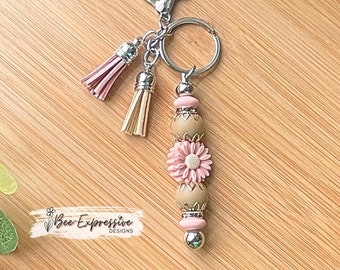 Handmade Daisy Flower Beaded Keychain: Rhinestone Accents