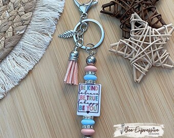 Handmade Inspirational Beaded Keychain: Leaf Charm