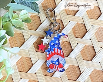 4th of July Gnome Keychain or Tumbler Chain:  Swivel clasp, acrylic, wood star beads