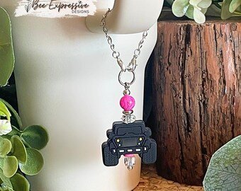 The 4x4 Tumbler Charm: Black Jeep, Fuchsia Acrylic Beads