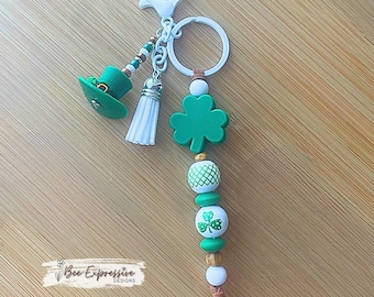 Handmade, St Patrick’s Day, 3D Leprechaun hat, keychain! Shamrock Beads