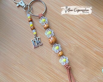 Handmade Daisy Flower Beaded Keychain: Wood Beads, A Love Charm