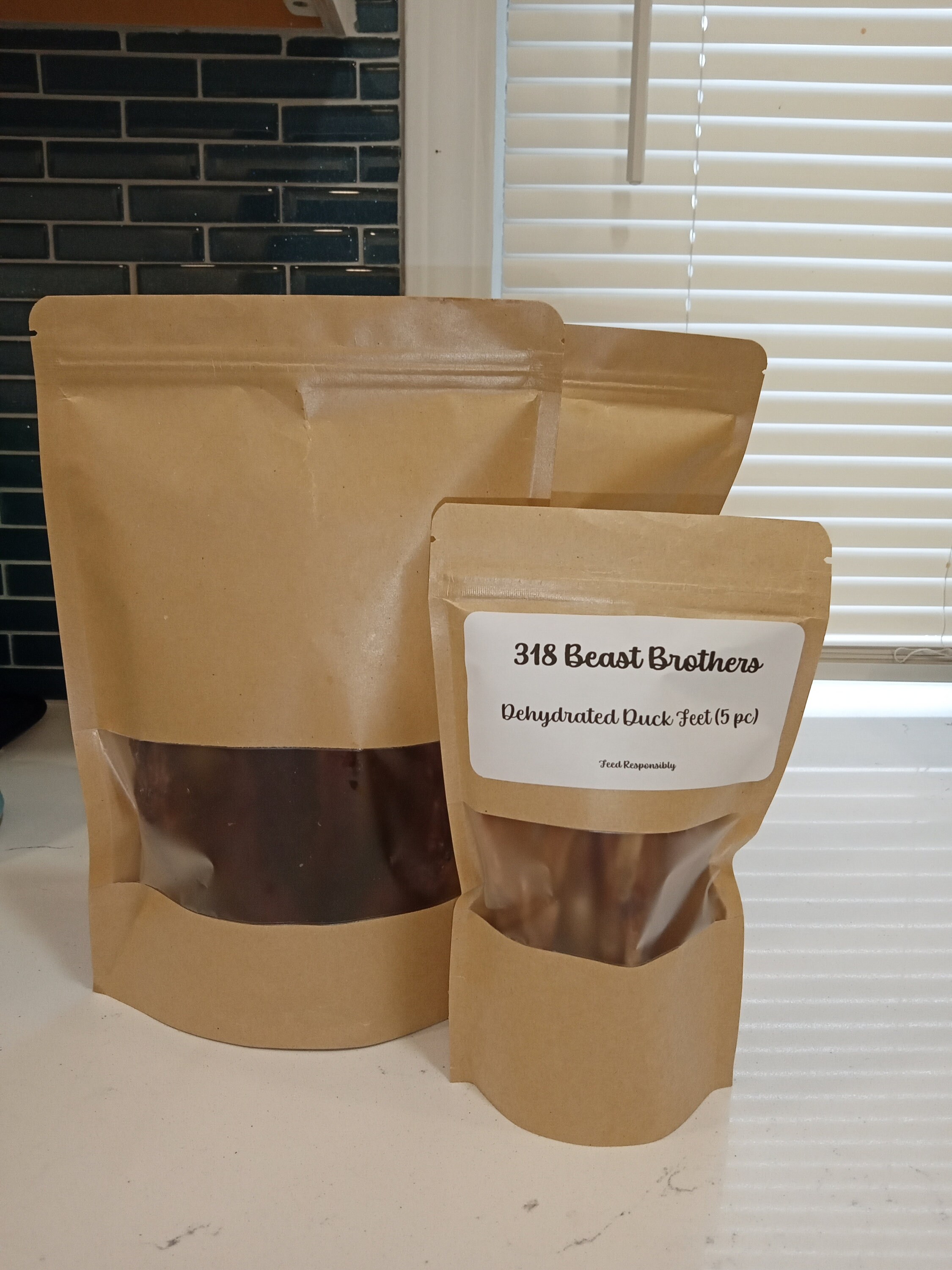 Dehydrated Duck Heads for Dogs, Healthy Dried Raw Dog Treats, All Natural Pet Candy Dog Birthday