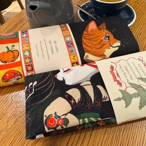 Cat Tea Towel: Cotton Canvas Kitchen Dish Towel