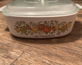 Vintage stamped Corning Ware with lid 2 quart casserole