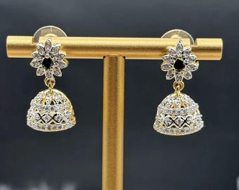 Vergoldete Jhumkas | Edelstahl, wasserdicht Alltags Ohrringe