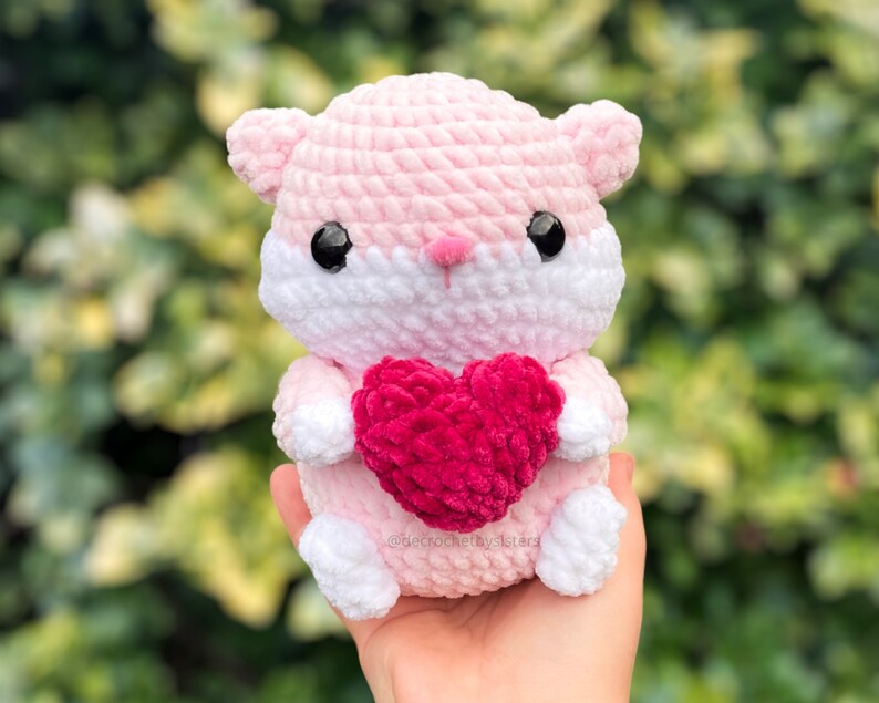 Valentine's Day Hamster Plushie Crochet Pattern - Heartfelt DIY Gift, digital pattern image 2