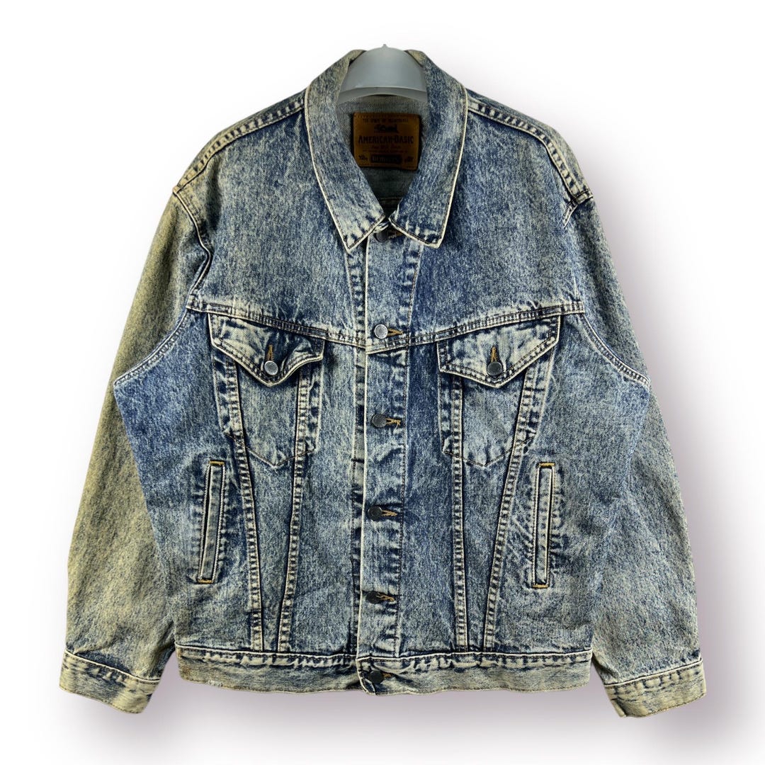 Vintage American Basic BOBSON Acid Washed Denim Trucker Jacket