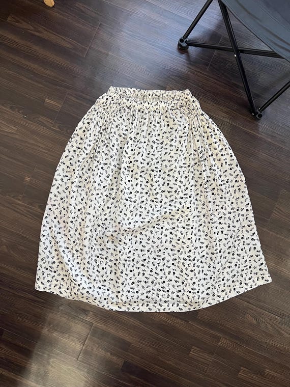 Comme des Garçons, Vintage AD2001 Comme Des Garçons midi Skirt Japan Floral design