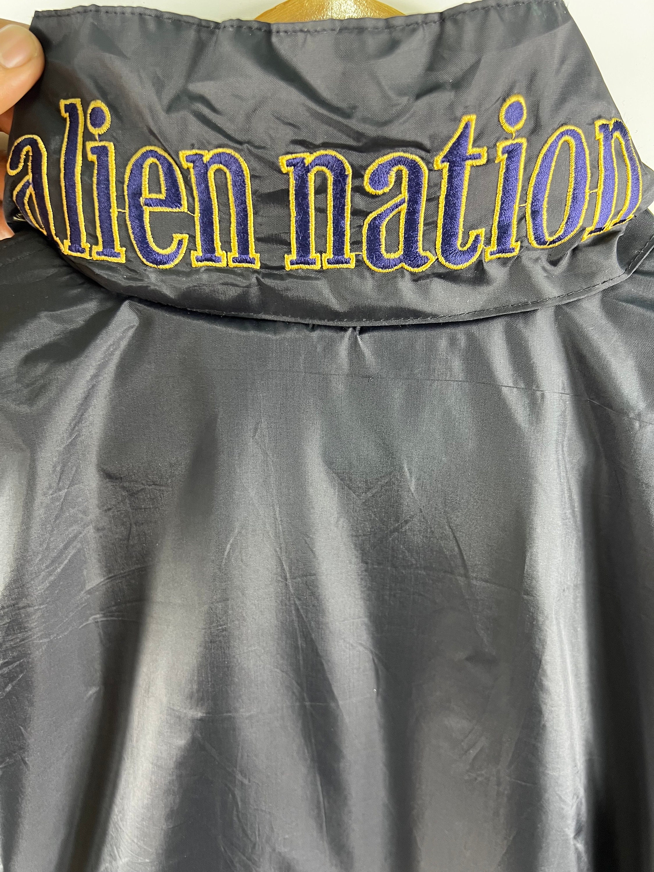 Vintage Alien Nation Long Lasting Streetwear Sunfaded Vintage Alien Nation Long Lasting Streetwear Sunfaded