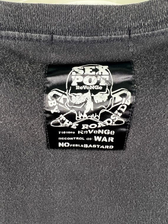 Vintage Japanese Brand Sex Pot Revenge Punk Spirit Skull Short