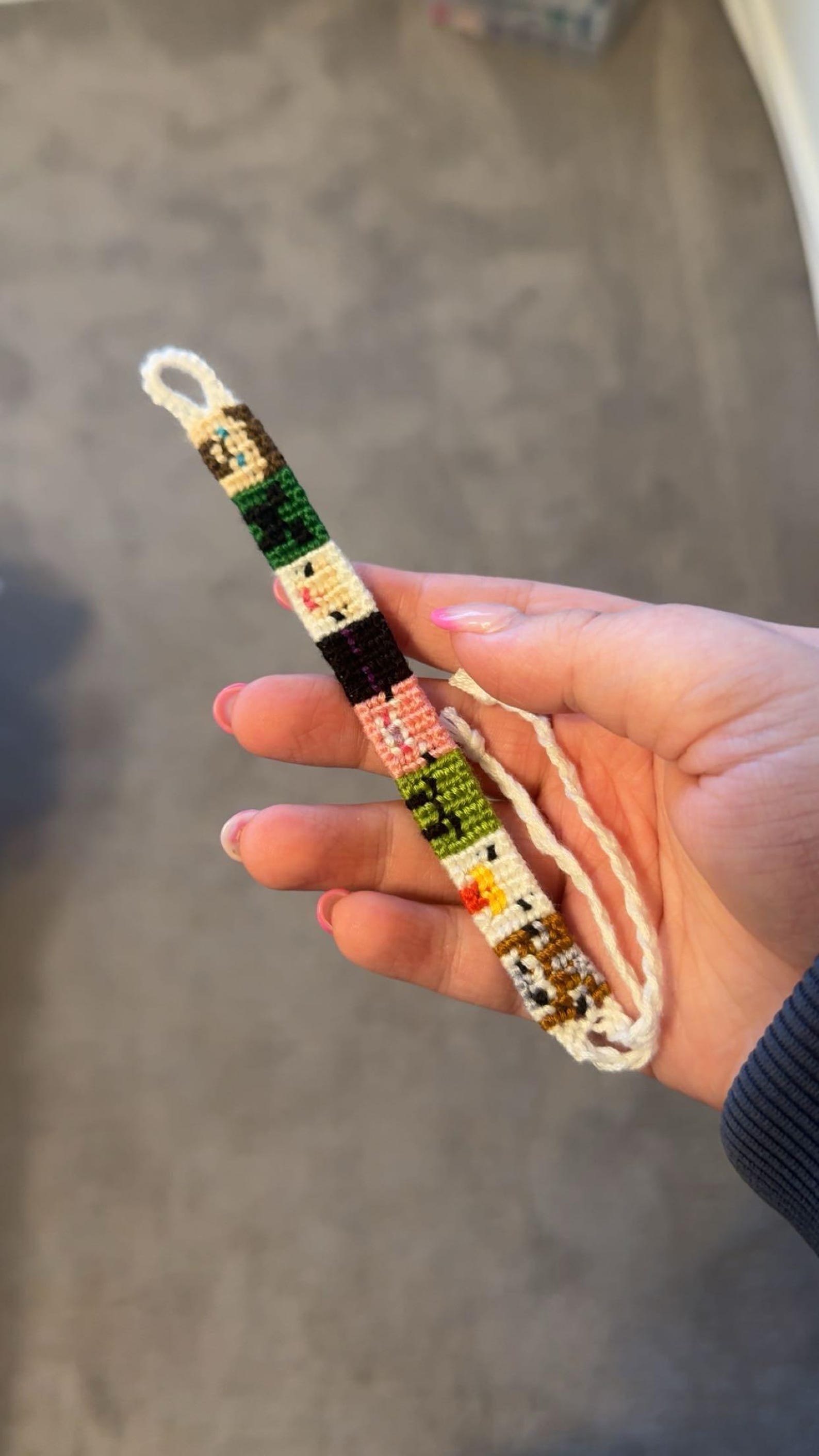 Minecraft Friendship Bracelet | Homemade | Perfect for Minecraft Lovers ...