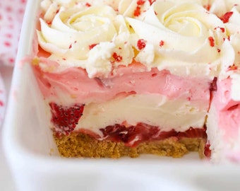 BEST RECIPE No Bake Strawberry Delight Dessert | Summer Dessert | Homemade Dessert | Easy Dessert | Party Dessert | Pot Luck Dessert