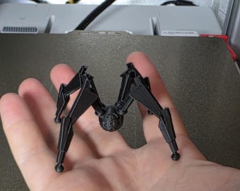 Arc Raiders Leaper MINI Figurine - 3D Printed Sci-Fi Robot - Modular Figure - Desk & Setup Decor - Gift for Gamers - Video Game Collectible