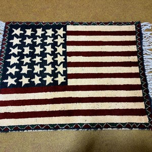Brand‑New Hand‑Knotted 2×3 ft American Flag Rug – Patriotic Wool Carpet, USA Stars & Stripes Decor
