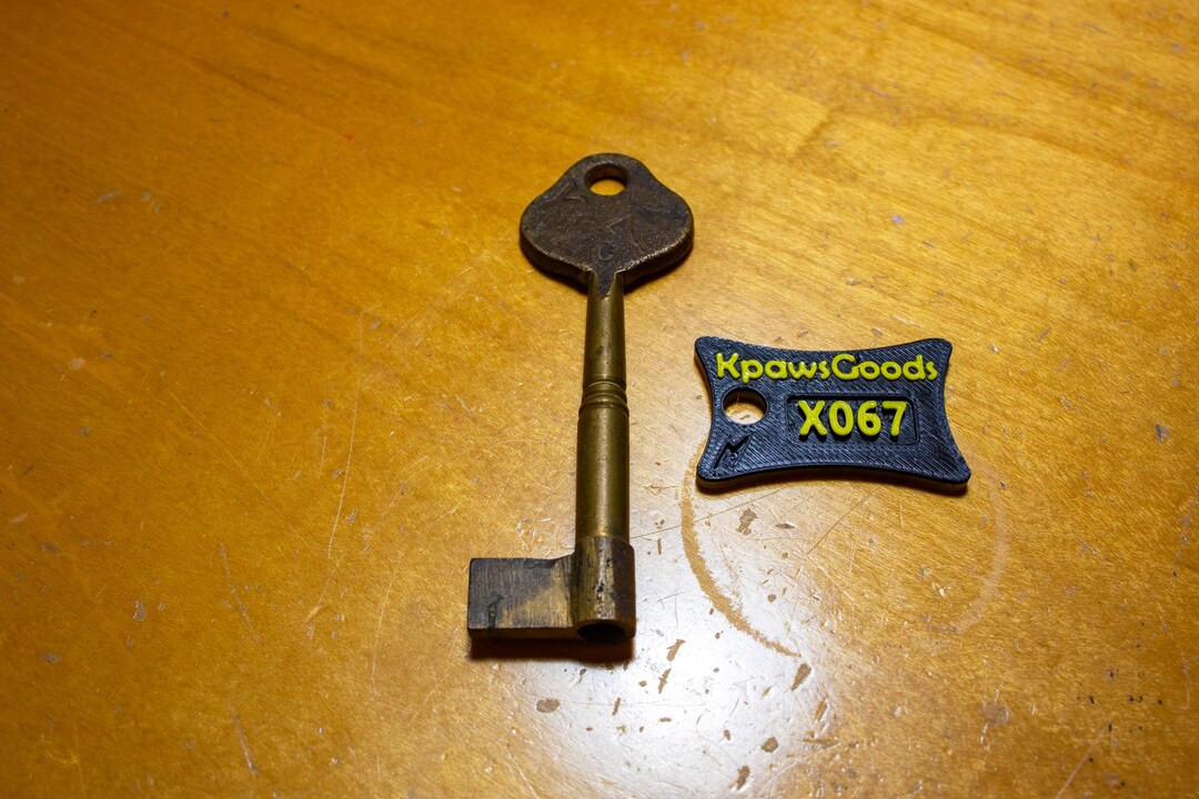 Adlake Type Cab Key - Unusually Long Bit - X067 Tag - Etsy
