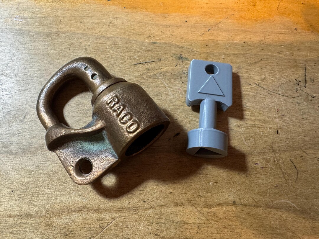 Triangle Key Lock Raco Raco Brass Type Lock - Vintage and 3d Key - Etsy