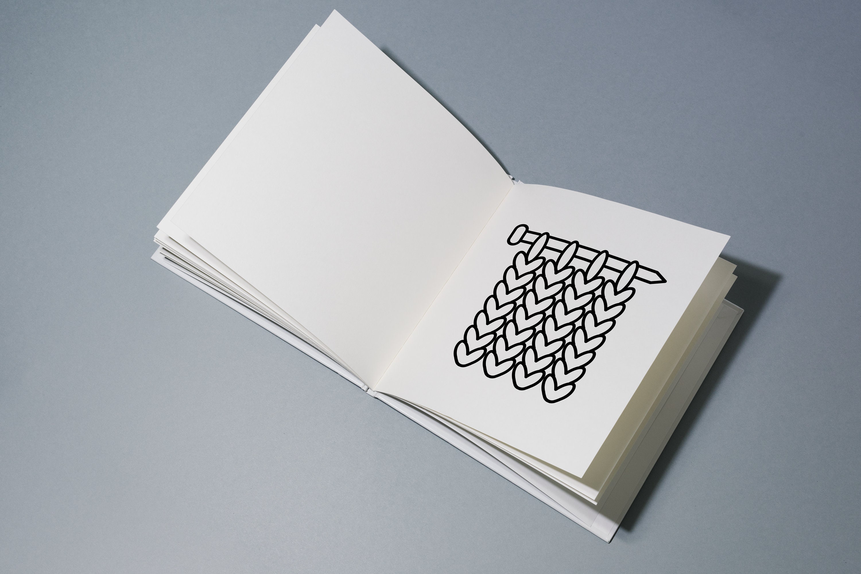 CRAFTY GIRLY Colouring Book for Adults and Kids, Bold and Easy, Simple ...