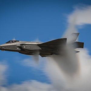F-35 High speed pass 24&quot;x36&quot; canvas print